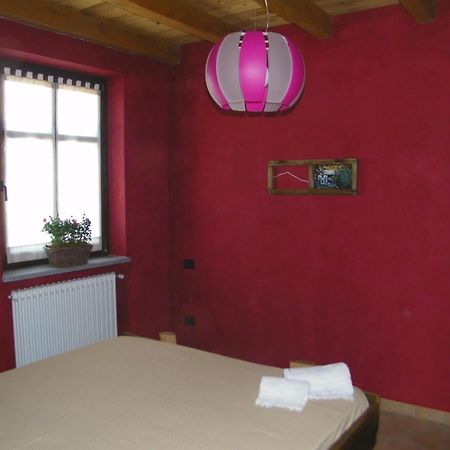 Ciabot Besimauda Bed and Breakfast Peveragno Exteriör bild